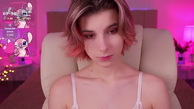 HaylaAmber online show from January 18, 7:58 pm