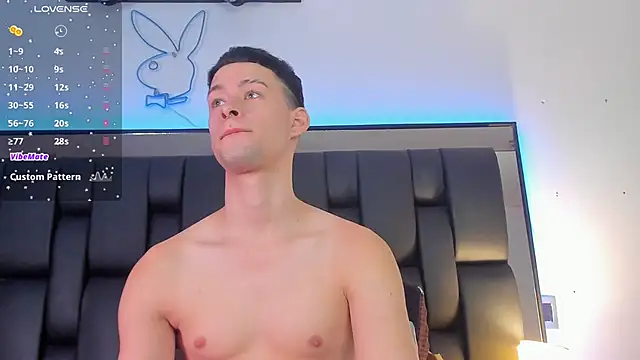 Snapshot of JadeSmiith_ chatting on January 23, 9:07 pm JadeSmiith online show from January 23, 9:07 pm