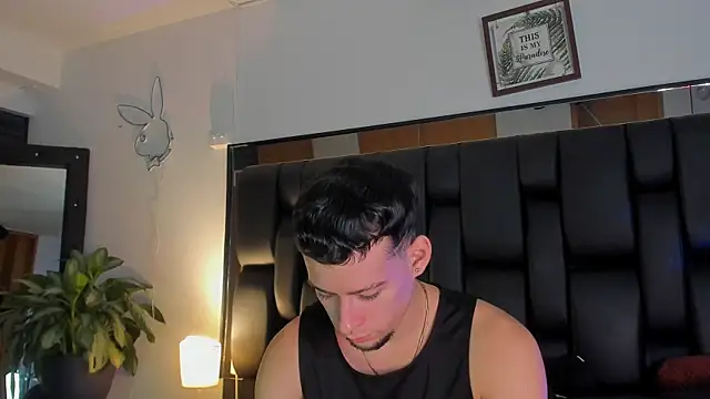 Snapshot of JadeSmiith_ chatting on September 10, 10:32 pm JadeSmiith online show from September 10, 10:32 pm