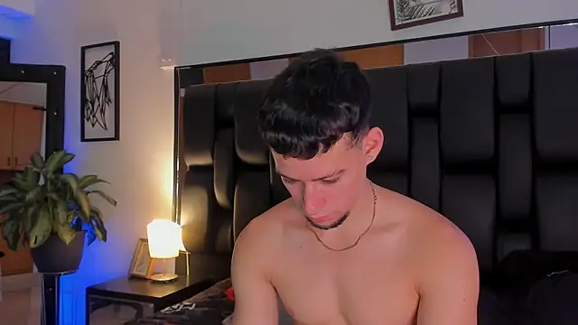 Snapshot of JadeSmiith_ chatting on September 12, 7:47 pm JadeSmiith online show from September 12, 7:47 pm