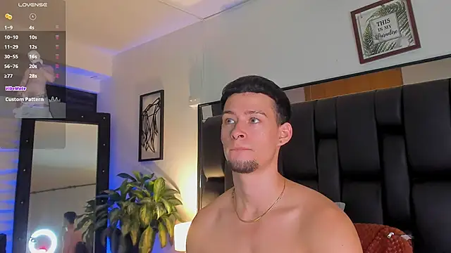 Snapshot of JadeSmiith_ chatting on September 25, 10:46 pm JadeSmiith online show from September 25, 10:46 pm