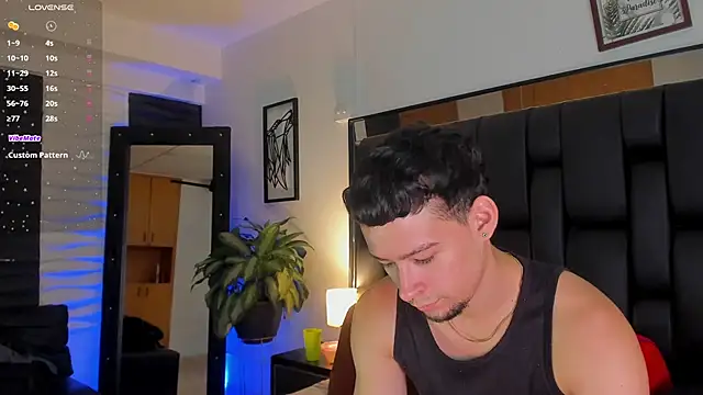 Snapshot of JadeSmiith_ chatting on September 30, 10:04 pm JadeSmiith online show from September 30, 10:04 pm