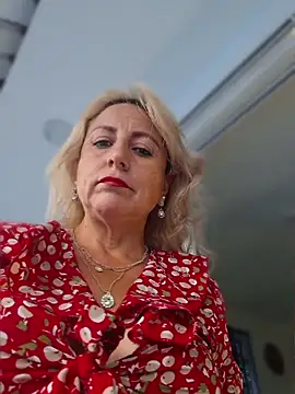 almaluna7 online show from March 27, 10:31 pm