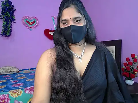 Hot Maleka online show from March 28, 4:28 pm