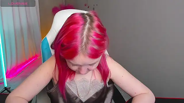 Sara Robinson online show from January 22, 10:40 am