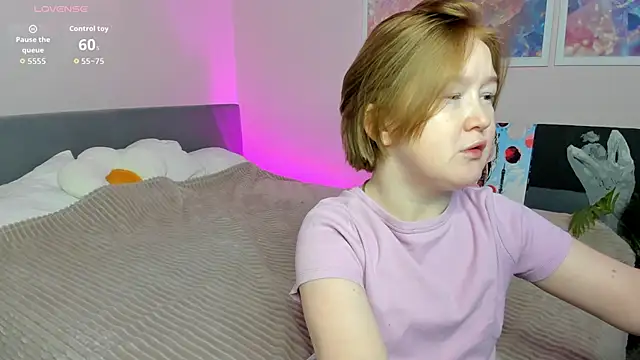 Sara Robinson online show from November 5, 2:22 am