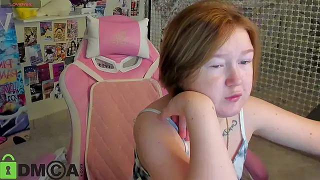 Sara Robinson online show from November 10, 2:21 am