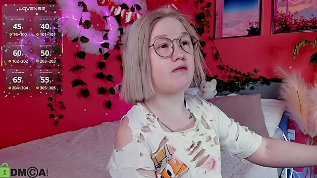 Sara Robinson online show from February 21, 2:34 am