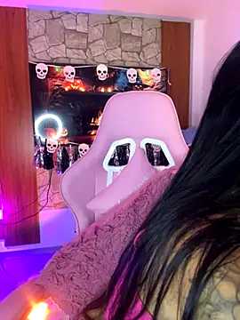 Tamara Roberts1 online show from October 26, 2:17 am