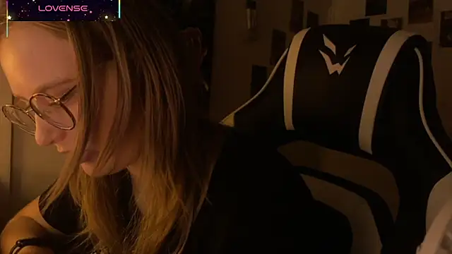 JacyWinslat online show from October 12, 12:31 am