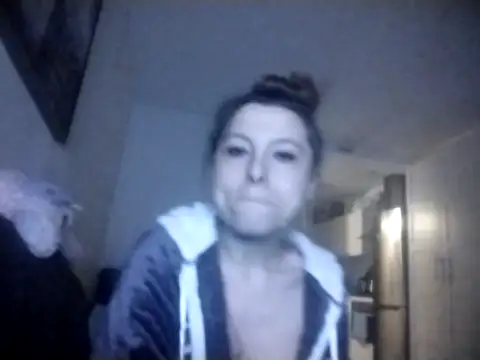 Florita2442 online show from November 6, 12:55 am