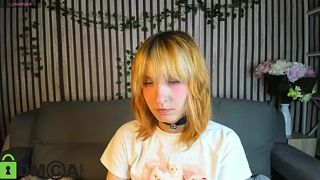 Little Chips online show from October 25, 5:08 pm