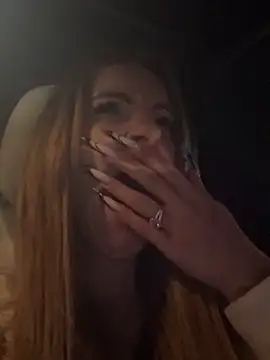 Snapshot of CataleyaKirk chatting on March 5, 9:11 pm CataleyaKirk online show from March 5, 9:11 pm