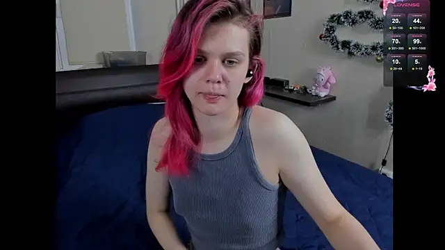 Snapshot of JulieTaylors chatting on May 28, 10:07 pm JulieTaylors online show from May 28, 10:07 pm