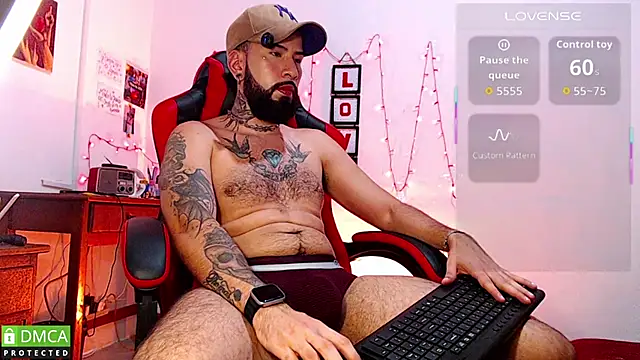 Diilanhott online show from February 19, 1:01 am