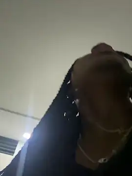 Snapshot of EscorpiLeoncita chatting on March 1, 4:47 am EscorpiLeoncita online show from March 1, 4:47 am