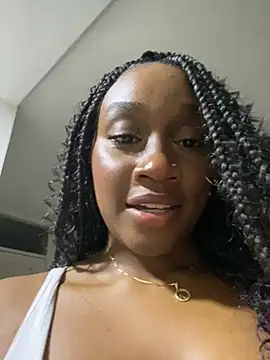 EscorpiLeoncita online show from April 17, 5:10 am