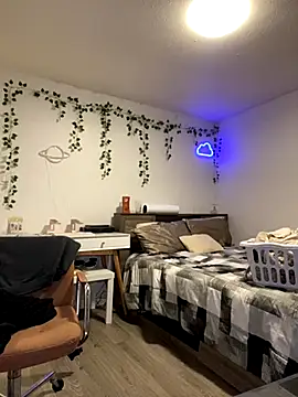 Snapshot of Kittyymaze1 chatting on November 26, 6:09 pm Kittyymaze1 online show from November 26, 6:09 pm