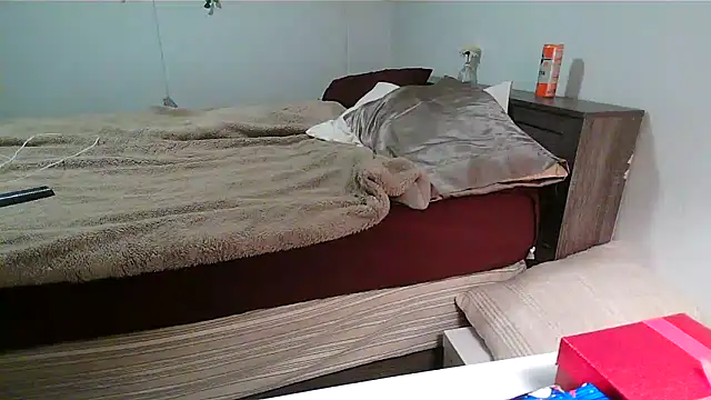 Snapshot of Kittyymaze1 chatting on December 22, 1:19 pm Kittyymaze1 online show from December 22, 1:19 pm