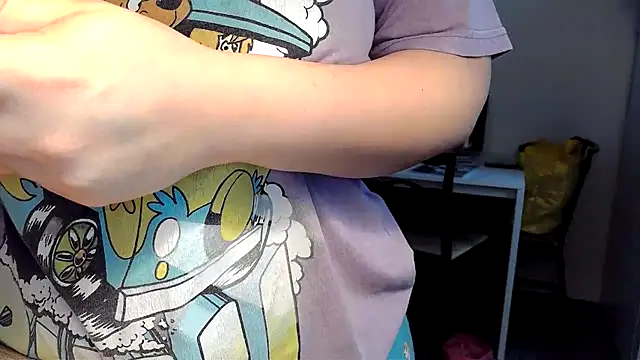 Snapshot of Kittyymaze1 chatting on January 12, 2:00 pm Kittyymaze1 online show from January 12, 2:00 pm