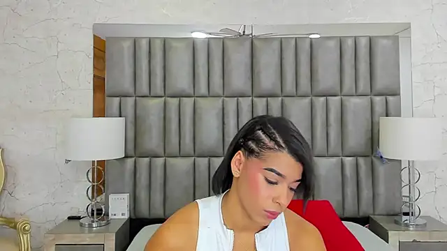 TiaraRosse online show from January 23, 4:19 am
