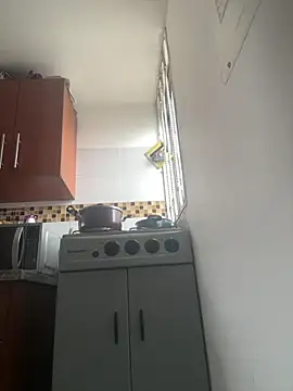 Cafeziitha02 online show from December 16, 8:14 pm