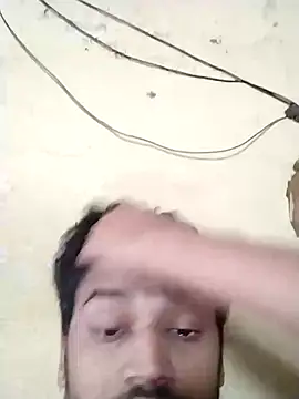 Snapshot of heartless__95 chatting on February 2, 3:32 am heartless 95 online show from February 2, 3:32 am