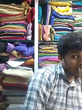 Snapshot of heartless__95 chatting on February 7, 1:11 pm heartless 95 online show from February 7, 1:11 pm