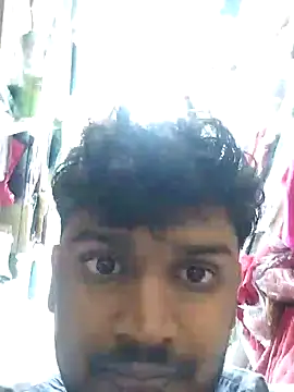 Snapshot of heartless__95 chatting on March 8, 3:35 pm heartless 95 online show from March 8, 3:35 pm