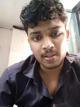 Snapshot of heartless__95 chatting on March 10, 9:53 am heartless 95 online show from March 10, 9:53 am