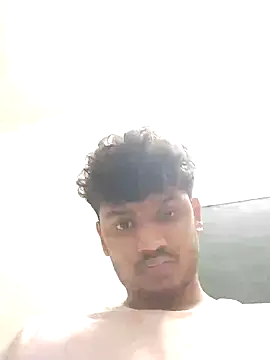 Snapshot of heartless__95 chatting on March 14, 5:46 pm heartless 95 online show from March 14, 5:46 pm