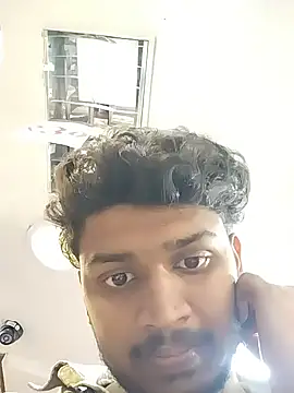 Snapshot of heartless__95 chatting on November 28, 10:40 am heartless 95 online show from November 28, 10:40 am