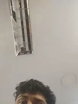 Snapshot of heartless__95 chatting on December 3, 2:59 pm heartless 95 online show from December 3, 2:59 pm