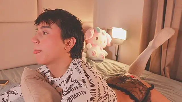 SweetHanson online show from February 25, 7:34 pm