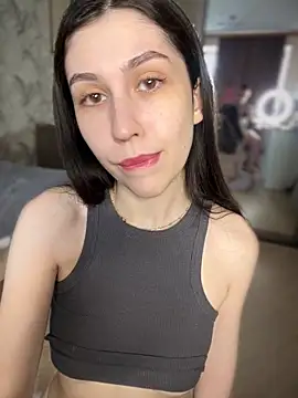 LushLuna online show from September 10, 8:58 am