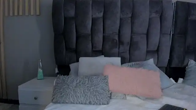 Snapshot of estefania__gomez chatting on February 9, 9:28 pm estefania gomez online show from February 9, 9:28 pm