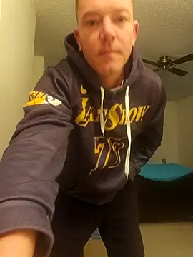 Bigtater1999 online show from December 14, 2:55 pm