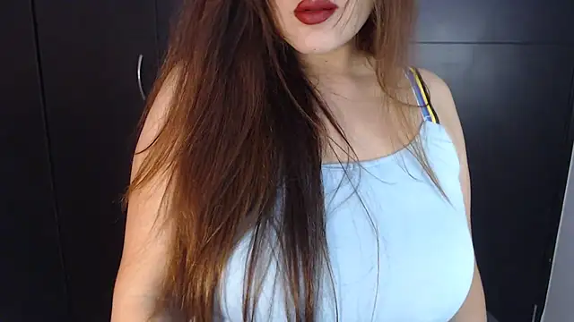 Snapshot of AdharaLujan chatting on December 5, 4:01 pm AdharaLujan online show from December 5, 4:01 pm