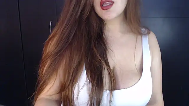 Snapshot of AdharaLujan chatting on February 21, 3:32 pm AdharaLujan online show from February 21, 3:32 pm