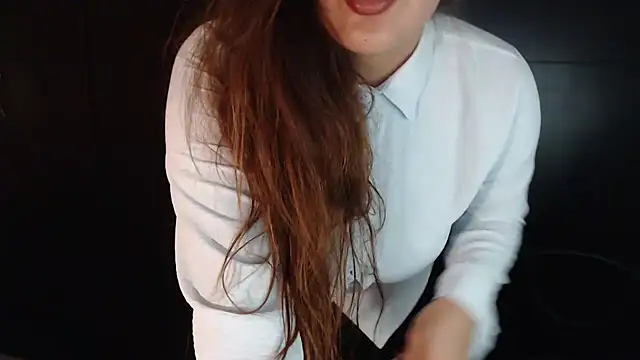 Snapshot of AdharaLujan chatting on February 22, 11:46 pm AdharaLujan online show from February 22, 11:46 pm