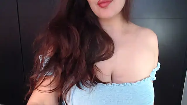 Snapshot of AdharaLujan chatting on March 12, 9:56 pm AdharaLujan online show from March 12, 9:56 pm