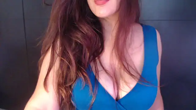 Snapshot of AdharaLujan chatting on March 10, 3:39 pm AdharaLujan online show from March 10, 3:39 pm