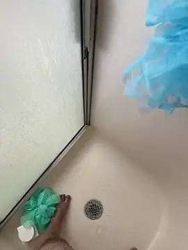 Snapshot of aunny7964 chatting on February 24, 5:00 pm aunny7964 online show from February 24, 5:00 pm