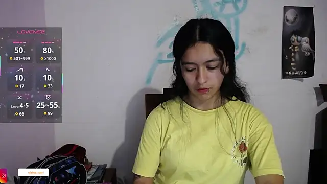 Snapshot of elaine_sun chatting on March 7, 2:15 am elaine sun online show from March 7, 2:15 am