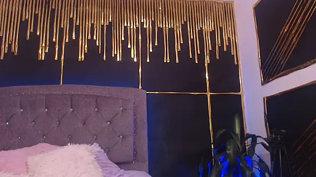 Zara47sweet online show from April 4, 7:22 pm