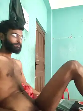 Snapshot of scoozeme chatting on October 19, 8:48 am scoozeme online show from October 19, 8:48 am