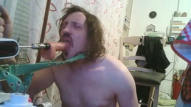 cyril020202 online show from January 11, 1:54 am