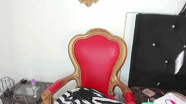 AmeliaThompsonTaboo online show from October 15, 2:06 pm