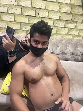 Snapshot of John_desihunk chatting on January 19, 5:18 pm John desihunk online show from January 19, 5:18 pm