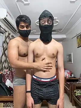 Snapshot of John_desihunk chatting on October 24, 5:53 pm John desihunk online show from October 24, 5:53 pm